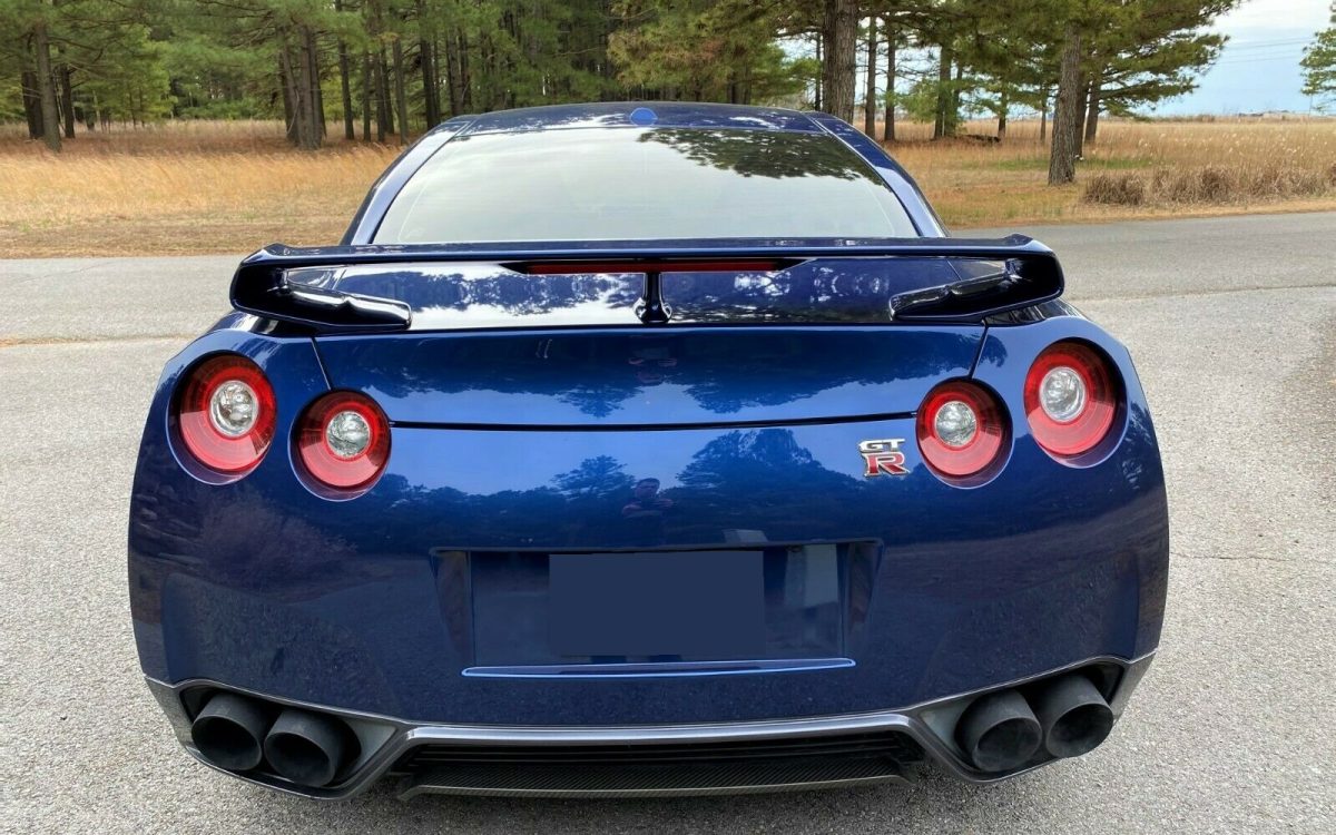 GT-R (5)