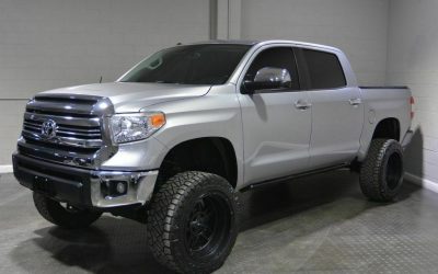 2017 Toyota Tundra 4WD SR5